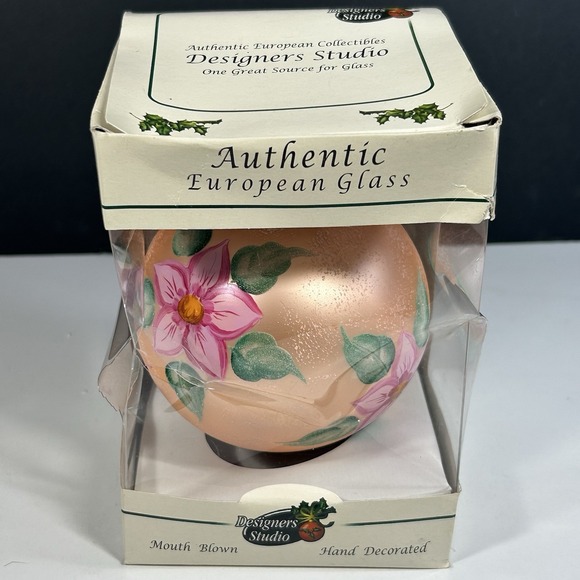 Designers Studio Handpainted Glass Ornament Flowers Scene Mouth Blown W/Box - Picture 6 of 10